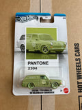 Hot Wheels 2026 - Custom ‘69 Volkswagen Squareback - Pantone